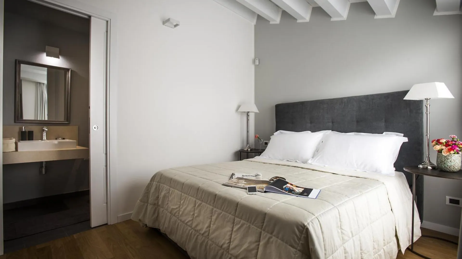Bb 22 Palace Palermo